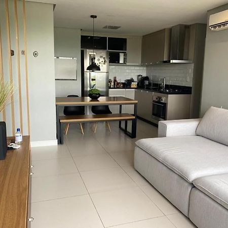Apartamento Aconchegante Em Um Local Tranquilo. 벤투곤살베스 외부 사진